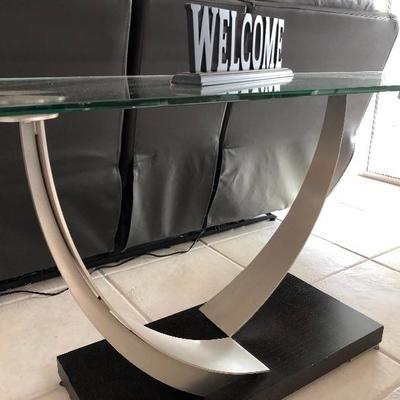- Matching Sofa Table - $225
	(60W  18D  28H)