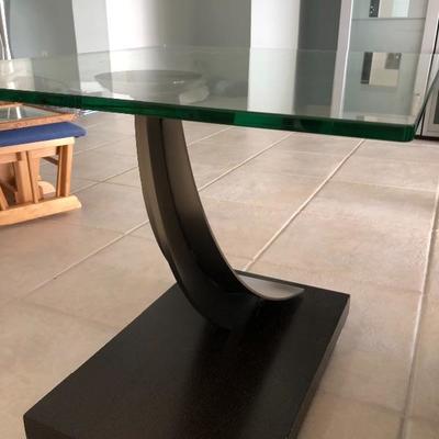 - Matching End/Side Table - $75
	(28W  24L)