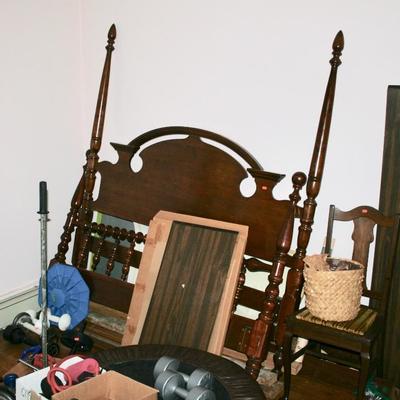 Stunning Queen Size All Wood 4 Post Head & Foot Board Bed Frame 