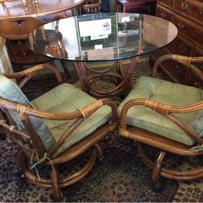 Wicker/Glass Table and Chairs