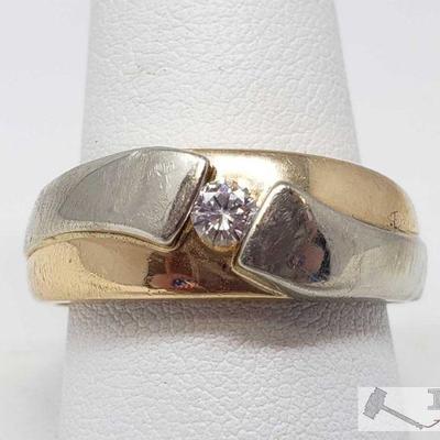 825: 14k Gold Diamond Band, 6.1g
Weighs approx 6.1g, Size 6.5 OS19-017630.8
OS19-017630.8