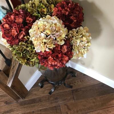 Floor Vase w/3 Colors of Hydrangeas from Pier !