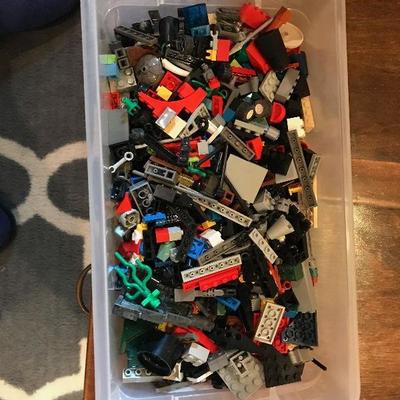 Box of misc. Legos