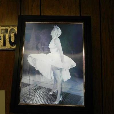 Nice Framed Marilyn Monroe Wall Art.........