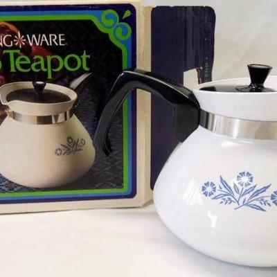 Corning-Ware 6 Cup Teapot- Vintage Unused