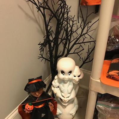Ghost $8
branches $8 & $10