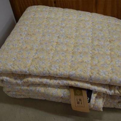 Daller Microfiber Natural Allergy Free Quilt Twin