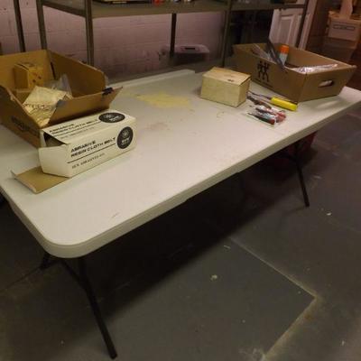Lifetime 8â€™ folding table