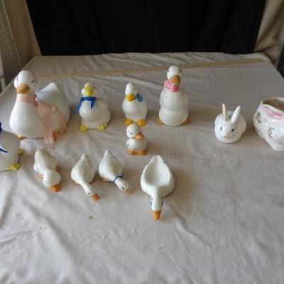 Geese and Duck Figurine