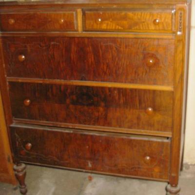 5 DRAWER CHEST   BUY IT NOW $ 125.00