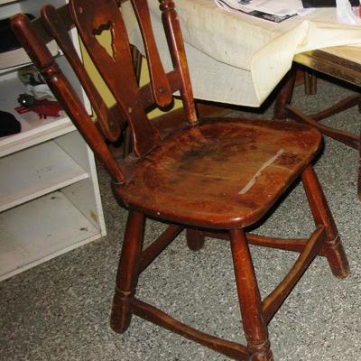 4 antique kitchen chairs  BUY IT NOW $ 20.00 EACH