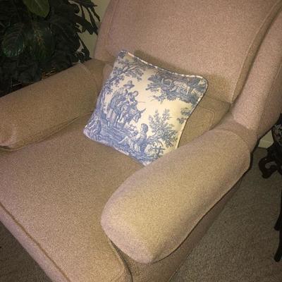 Cream accent chair with ottoman $45
