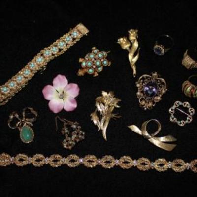 Nice Estate Jewelry Lots 