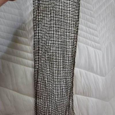 Fishing net that can be mounted on the side of a b ...