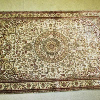 3.11x6 silk Chinese Tabriz rug (BID ITEM)