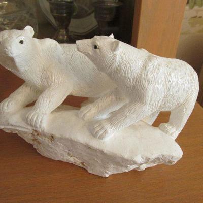 Howlite carved polar bears
