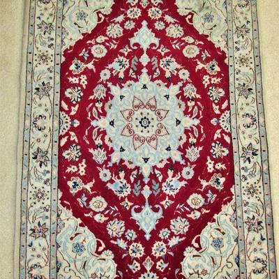 2.3x3.5 wool & silk Persian rug (BID ITEM)