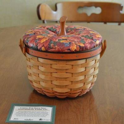 Longaberger Round Basket with Fabric Lid