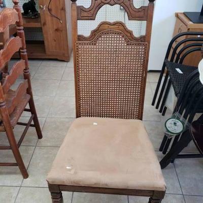 Finning Chair with Wicker Backing
