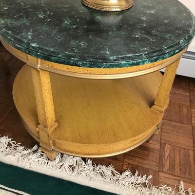 Round end table