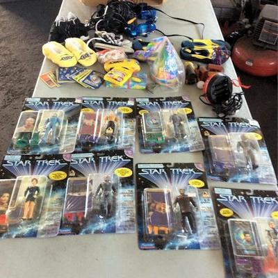 DDD062 Star Trek and More Collectibles