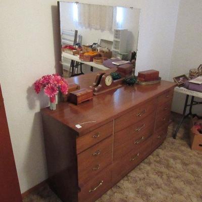 mid century mirrored dresser