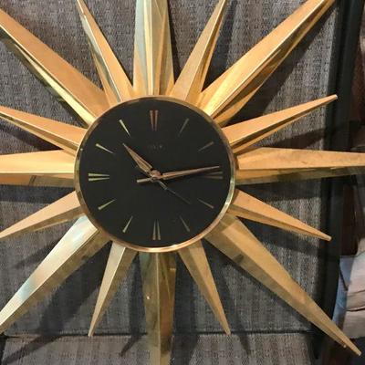 Elgin Wall Hanging Tin Clock