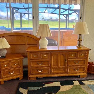-- Traditional American 4-Piece Queen Bedroom Set - $150 - Buy the set and save $25
Including:
Queen Headboard - $50 - (65W  48H)
Dresser...
