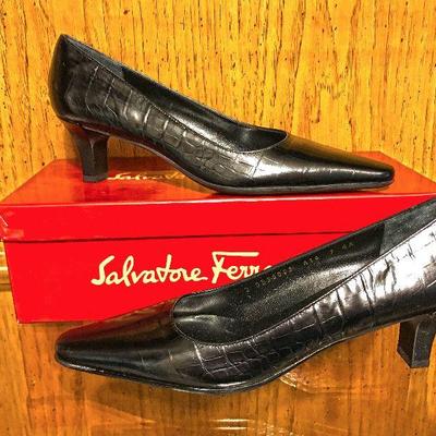 Salvatore Ferragamo black pumps. Size 7 AAAA.
