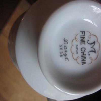 M Fine China Daryl Japan 5038 China Service For 16 with extras 