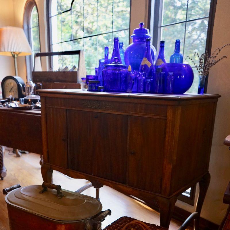 Kuzak's Closet Los Gatos Estate Sale