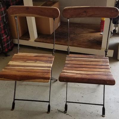Pair Folding Chairs