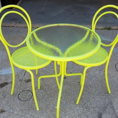 Vtg Wrought Iron Table and Chairs