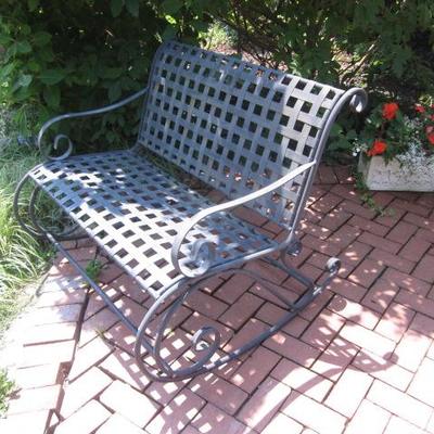 Outdoor Glider Bench 
