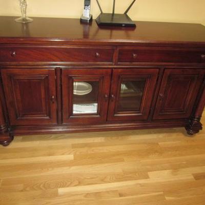 Thomasville Entertainment Unit  