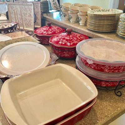 Temp-tations cook/serveware
