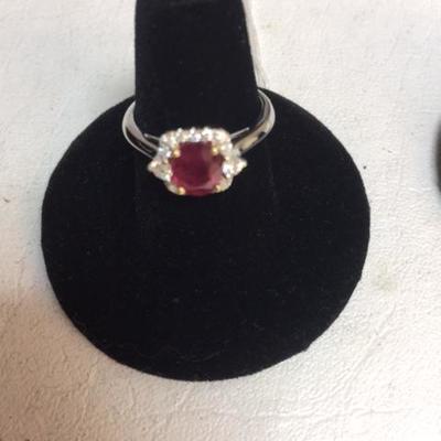14kt White Gold Ruby Diamond Ring