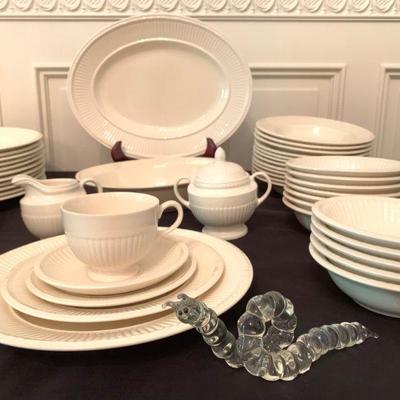 Wedgwood, Edme, Six Piece Place Setting for 12 