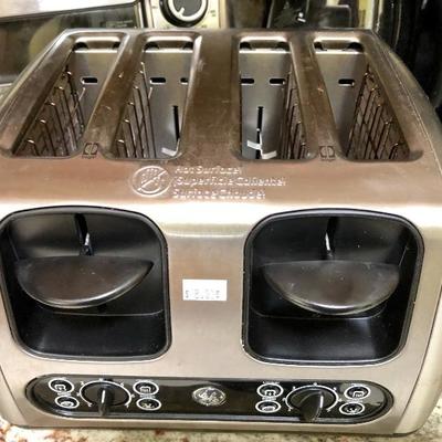GE Four (Bagel) Slice Toaster