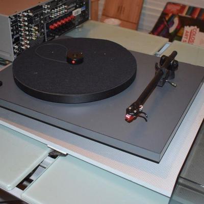 NAD turntable