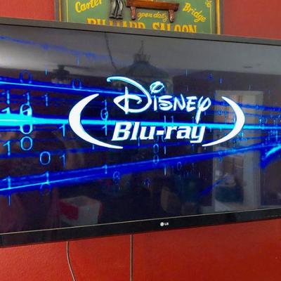 45" LG flat screen TV, in VERY GOOD condition.