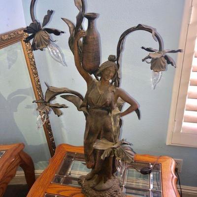 Circa 1980 bronze Art Nouveau-style lamp in good condition. Works (but should still be re-wired). 