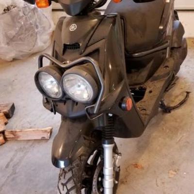 yamaha 125 scooter needs fuel pump otherwise in great shape. will run on ether