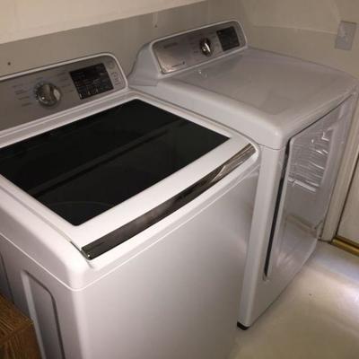 Samsung Washer and gas Dryer