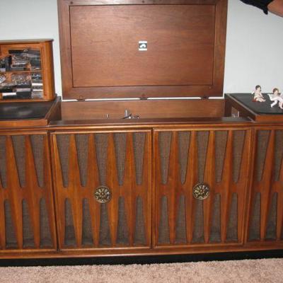 working RCA stereo console  MCM     BUY IT NOW 