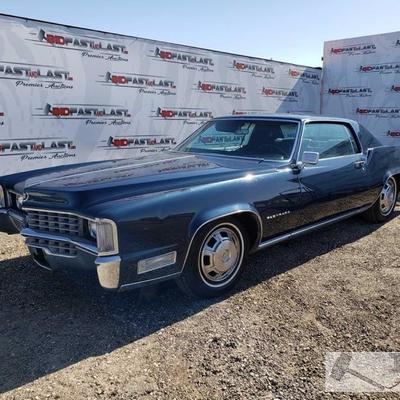 94: 1968 Cadillac El Dorado, Dark Metallic Blue
Leather wrapped cloth interior, Power windows, AC, Radio, 2nd row seating 1968 Cadillac...