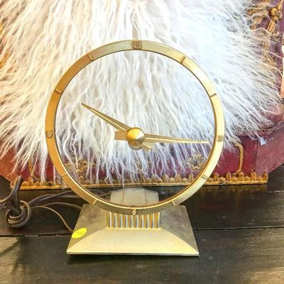 Vintage Jeffereson Golden Hour Clock. Estate sale price: $50