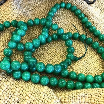 Dark green Aventurine prayer beads. Excellent condition!! Dark green beads, no so easy to come by. Estate sale price: $925