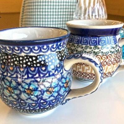 Coffee mug online prices start at $29 + shipping. Estate sale price: $10 each
In Polish, the word for unique is Unikat.
When a ceramics...