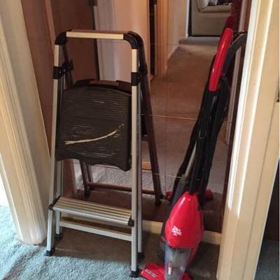 Dirt Devil Vacuums & Step Ladder